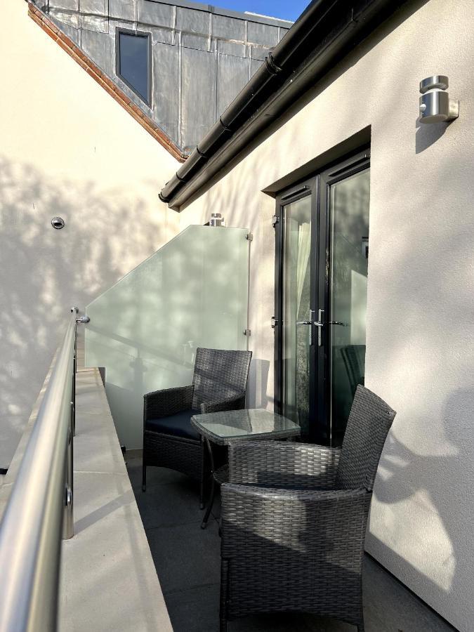The Three Pickerels Bed and Breakfast Mepal Εξωτερικό φωτογραφία